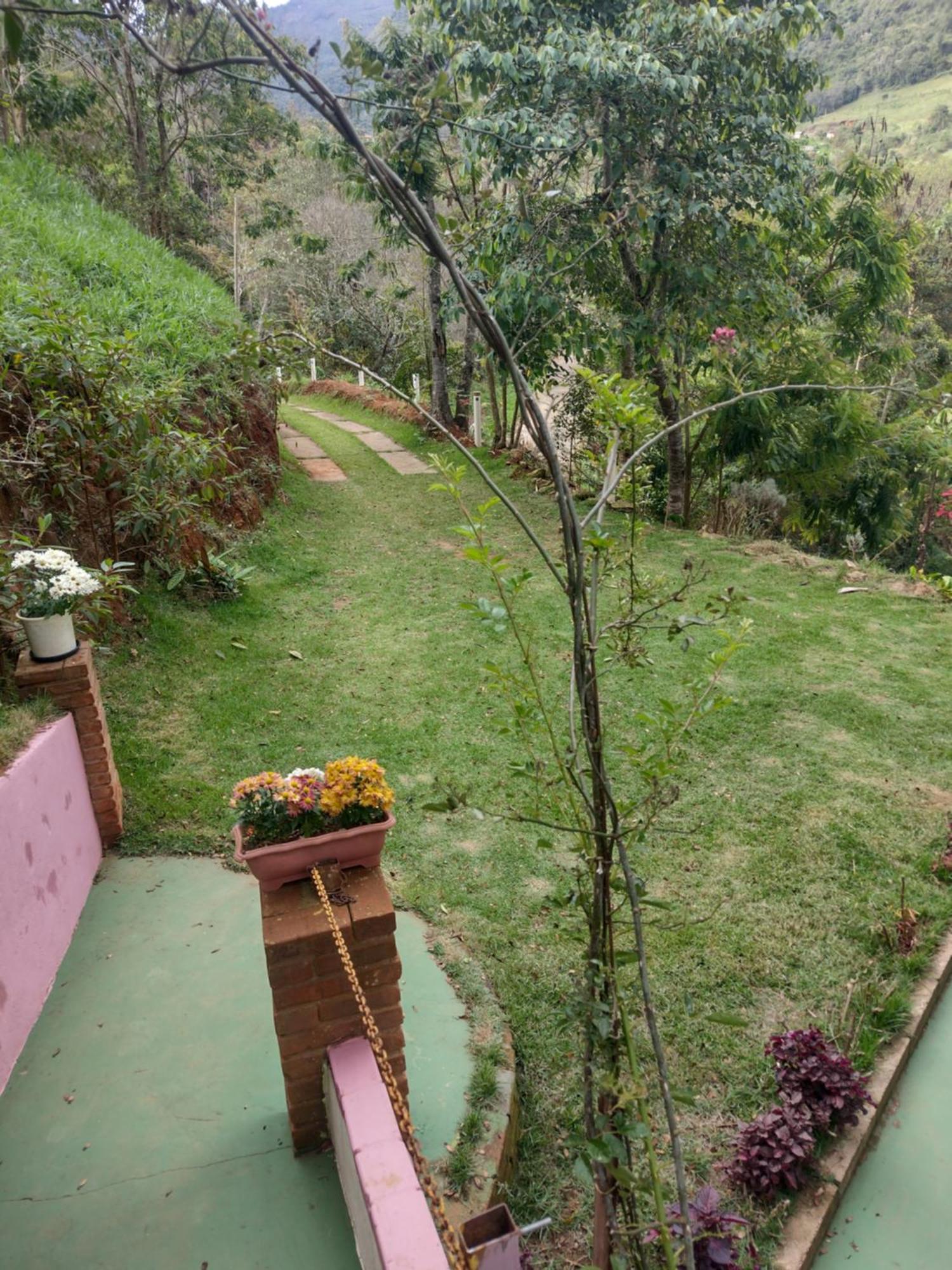 Pousada Rancho Das Flores Espera Feliz Bagian luar foto